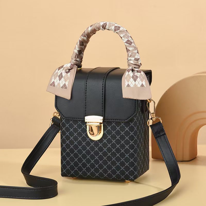 [2029-BLK] 2029  Ladies Shoulder Bags (Black)